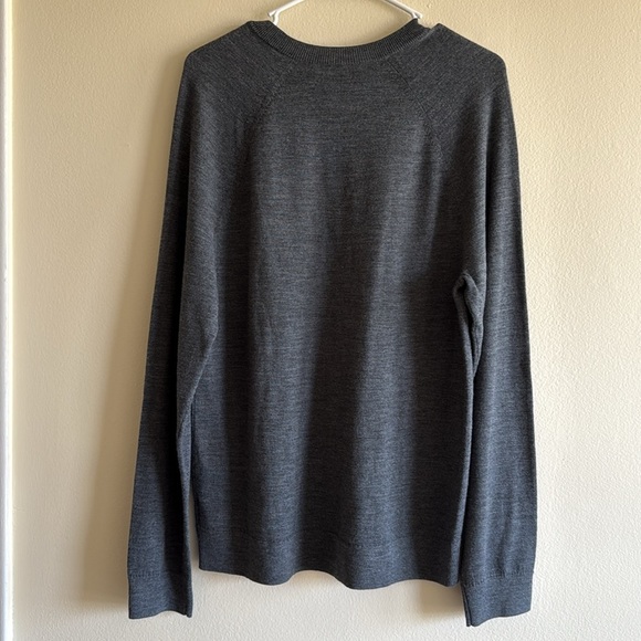 Theory Dermont Crewneck Merino Wool Soft Luster Plus Grey Sweater - Picture 3 of 9